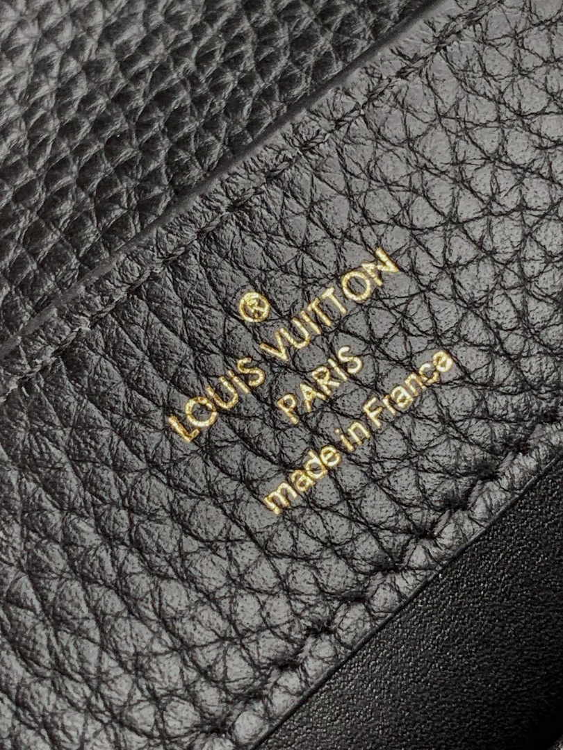 Louis Vuitton Capucines Mini Bag M56071 Black Leather