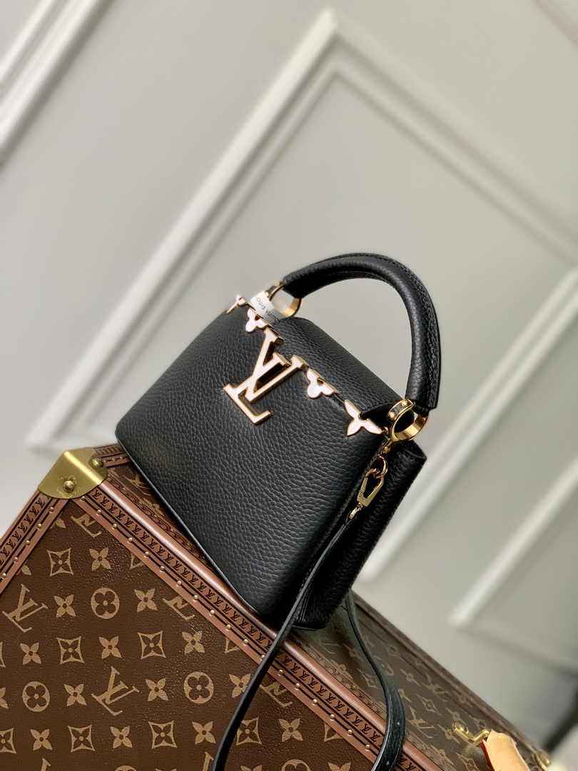 Louis Vuitton Capucines Mini Bag M56669 Black Taurillon leather
