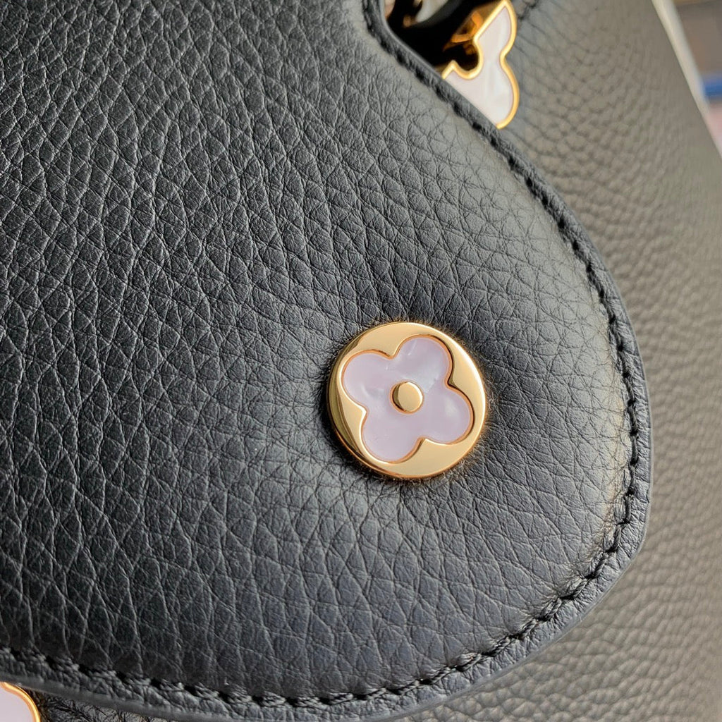 Louis Vuitton Capucines Mini Bag M56669 Black Taurillon leather