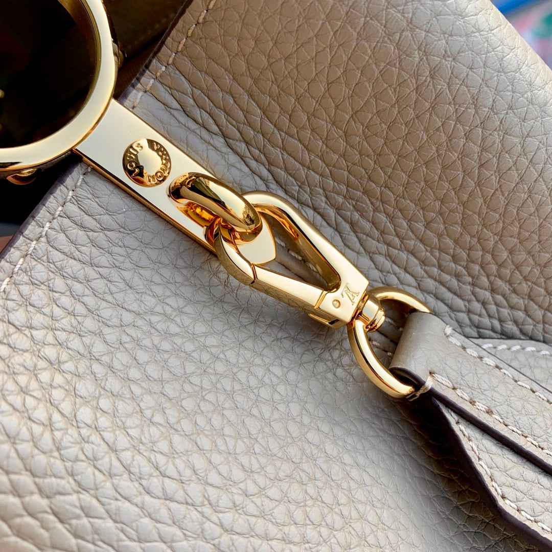 Louis Vuitton Capucines Mini M24567 Galet Taurillon leather