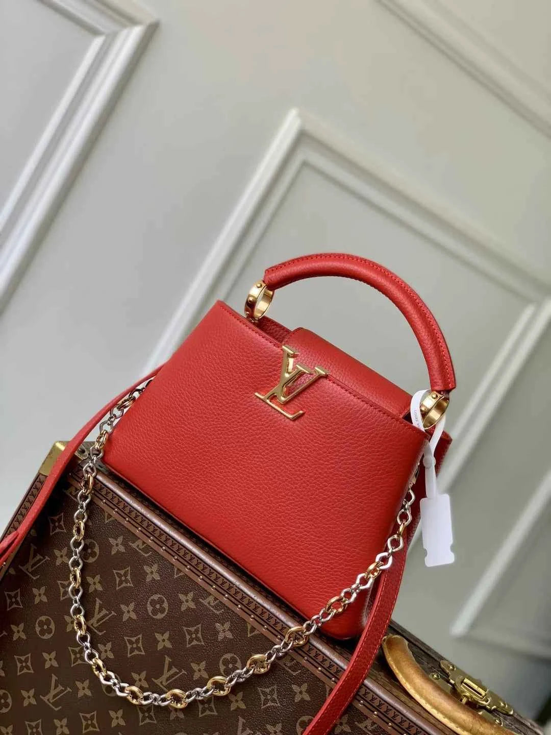 Louis Vuitton Capucines BB Bag, M12936 Taurillon leather