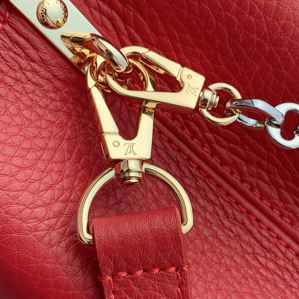 Louis Vuitton Capucines MM Bag, M12935 Taurillon leather