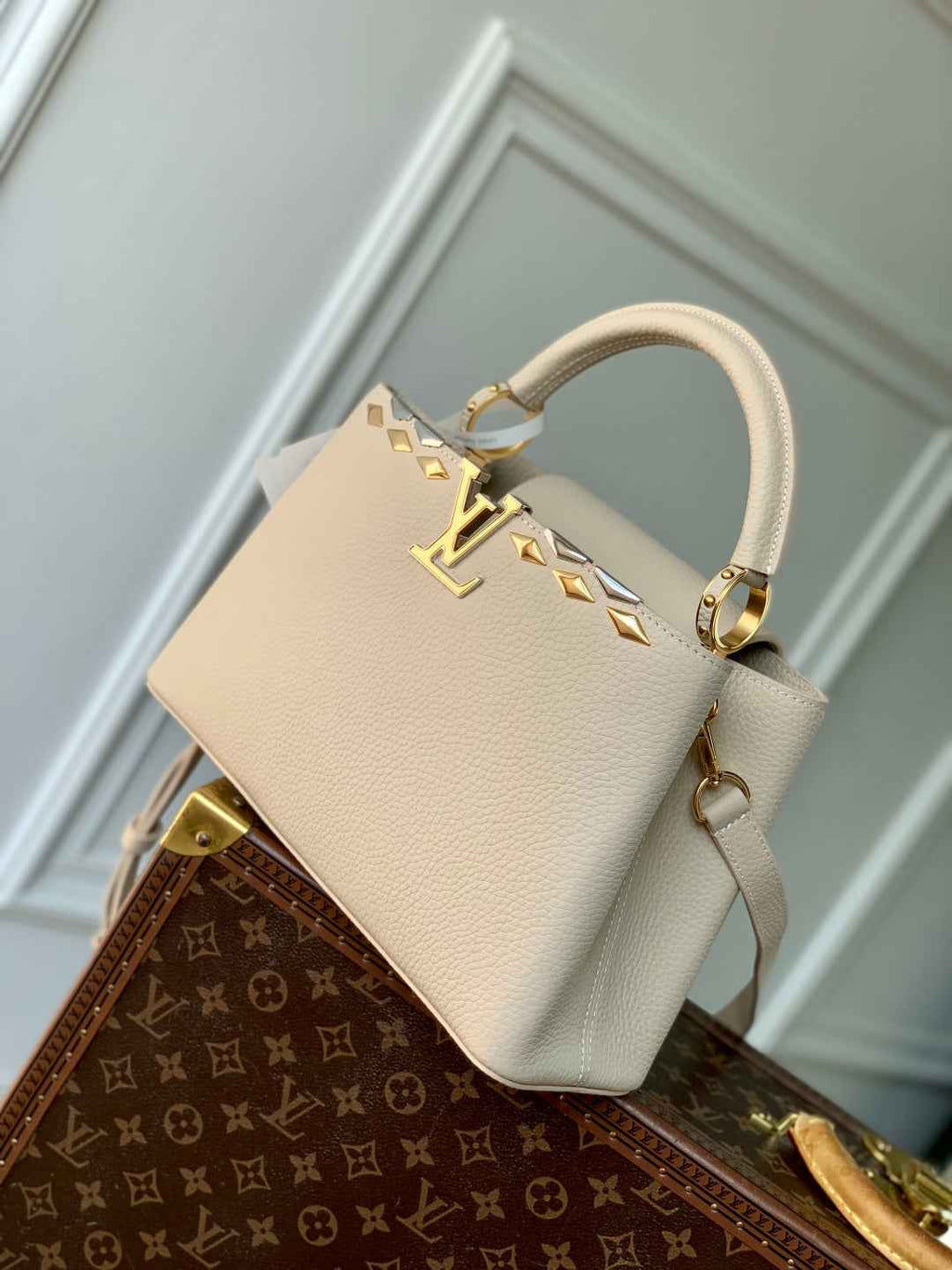 Louis Vuitton Capucines MM Bag, M12952 In Beige Taurillon Leather