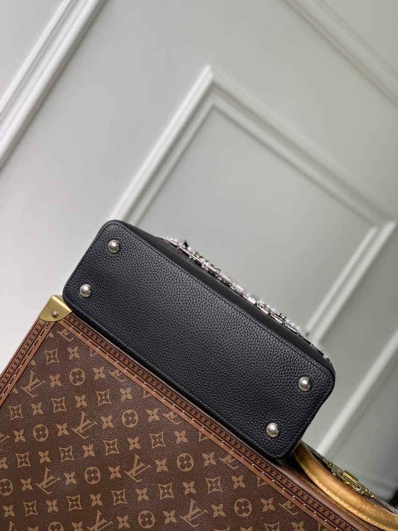 Louis Vuitton Capucines MM Bag, M27035 In Black Taurillon Leather Silver