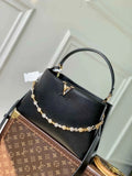 Louis Vuitton Capucines MM Souple Handbag