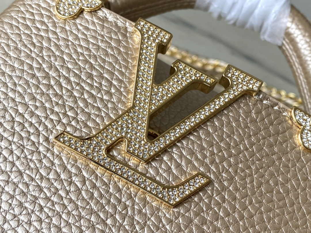 Louis Vuitton Capucines Nano M24583 Gold Taurillon leather
