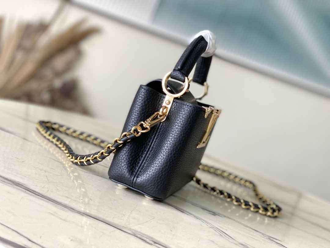 Louis Vuitton Capucines Nano M24583 Black Taurillon leather
