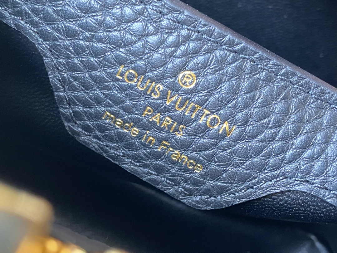 Louis Vuitton Capucines Nano M24583 Black Taurillon leather
