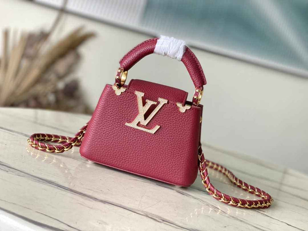 Louis Vuitton Capucines Nano M24583 Red Taurillon leather