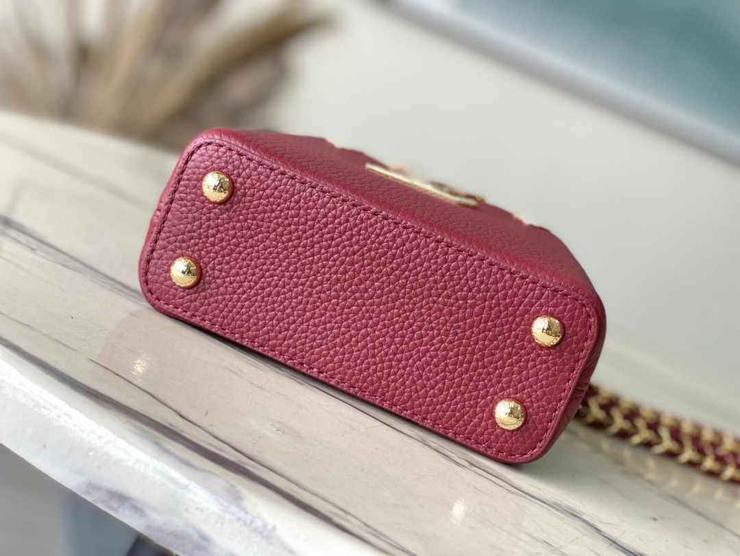 Louis Vuitton Capucines Nano M24583 Red Taurillon leather