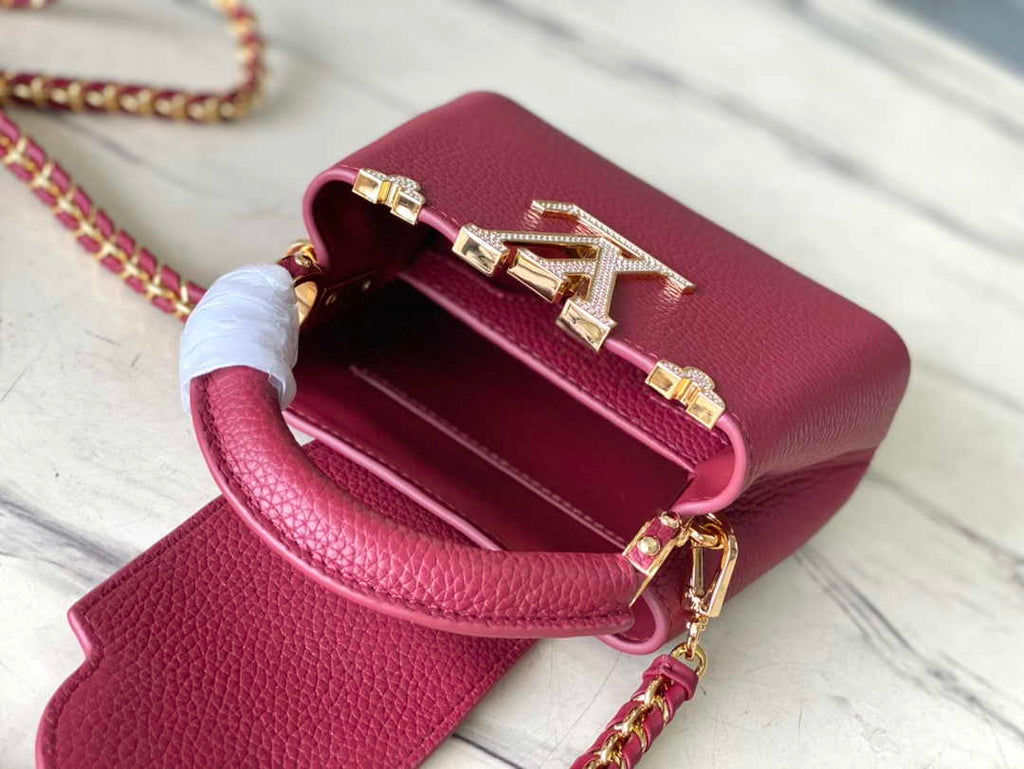 Louis Vuitton Capucines Nano M24583 Red Taurillon leather