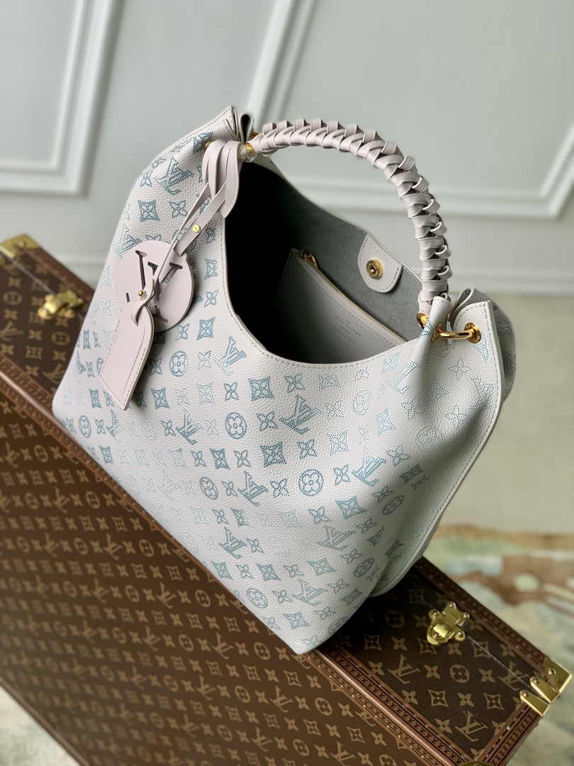 Louis Vuitton Carmel Mahina Leather M23396 - Default Title - View 5
