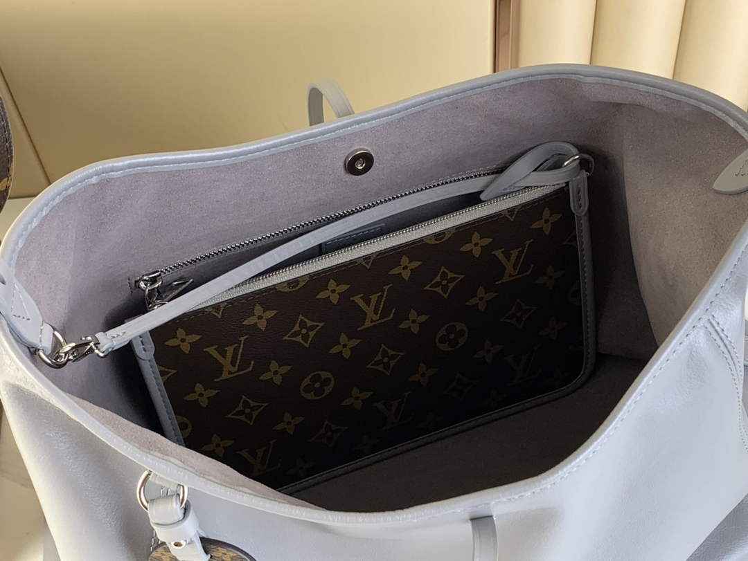 Louis Vuitton CarryAll MM Bag M12583 Gray Lambskin