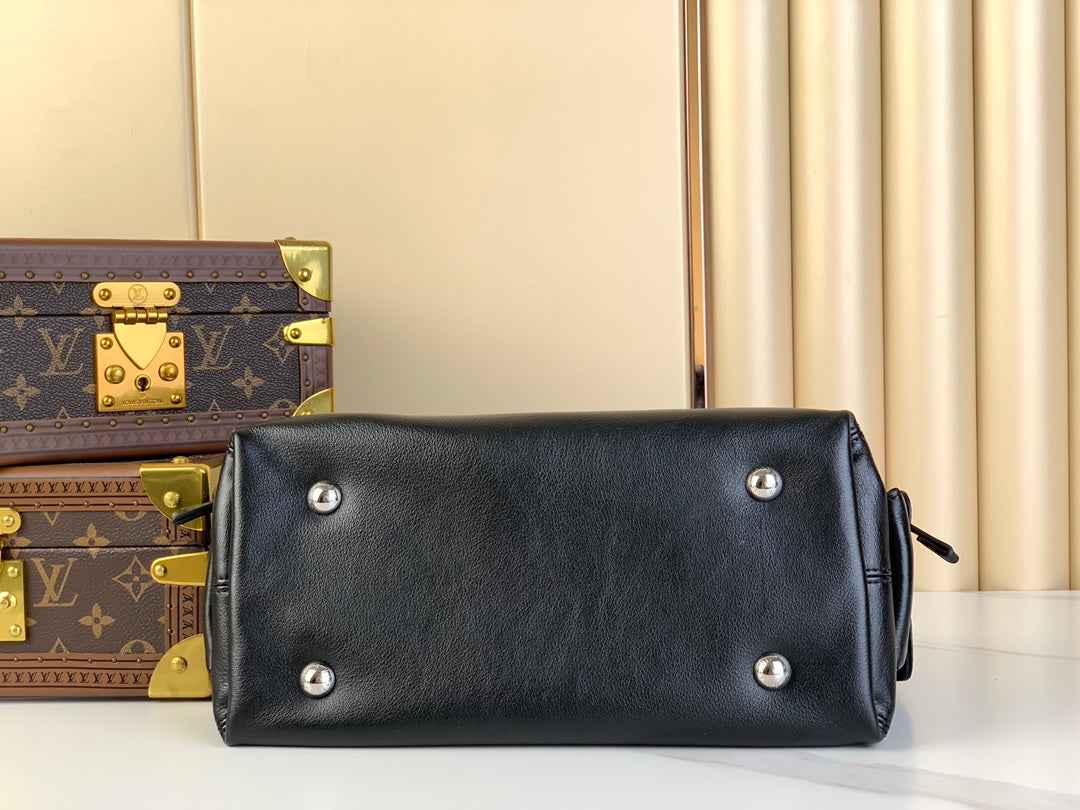 Louis Vuitton CarryAll PM Bag M24861 Black Lambskin - Default Title - View 4