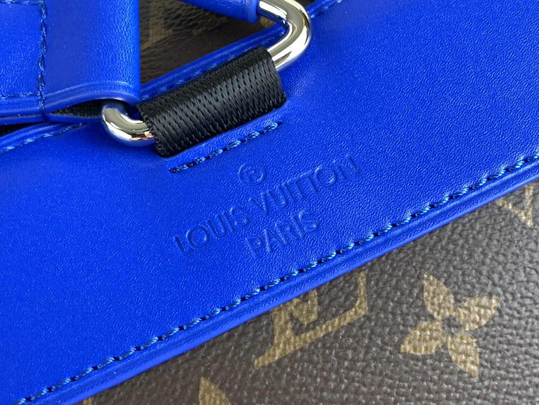 Louis Vuitton Christopher MM M46813 Monogram Canvas Blue
