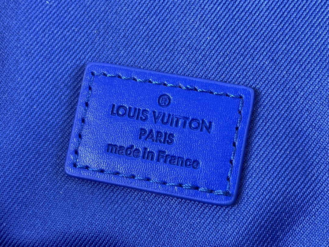Louis Vuitton Christopher MM M46813 Monogram Canvas Blue