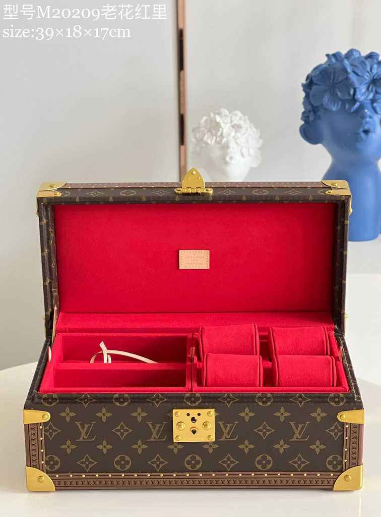 Louis Vuitton Coffret Accessoires Monogram M20209 Red - Default Title - View 1