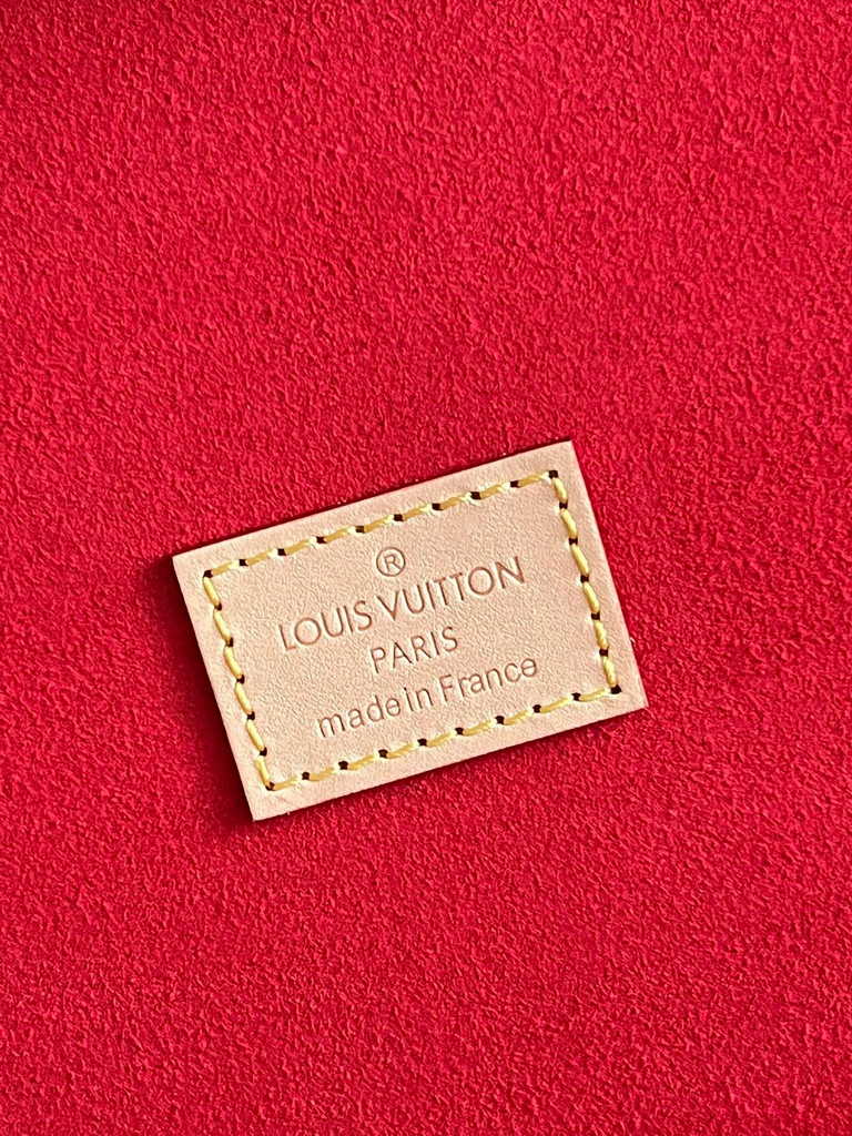 Louis Vuitton Coffret Accessoires Monogram M20209 Red - Default Title - View 9