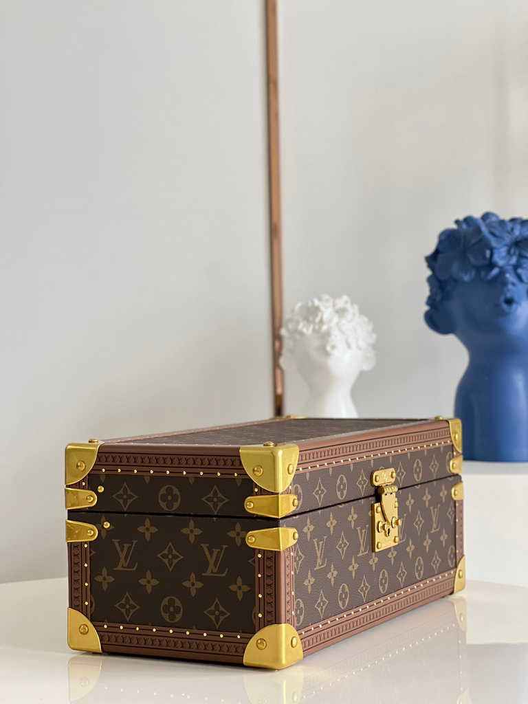 Louis Vuitton Coffret Accessoires Monogram M20209 Pink - Default Title - View 5