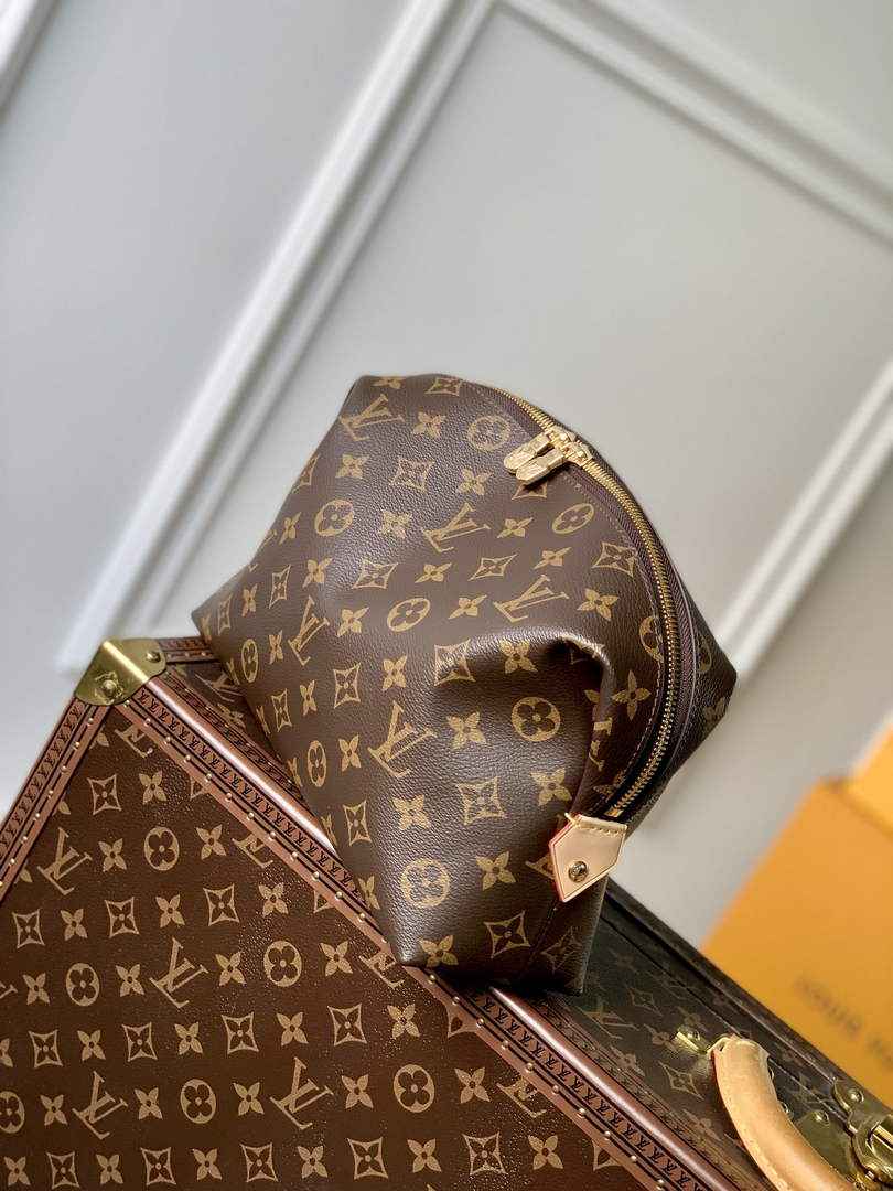 Louis Vuitton Cosmetic Pouch GM M46458