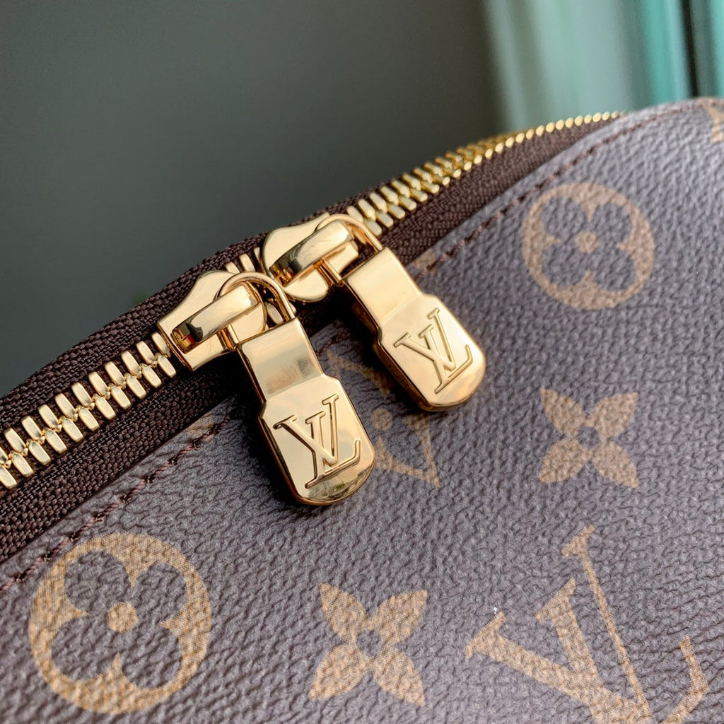 Louis Vuitton Cosmetic Pouch GM M46458