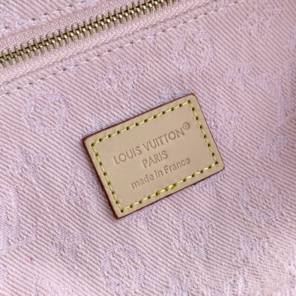 Louis Vuitton Cosmetic Pouch GM M13750 Light Pink