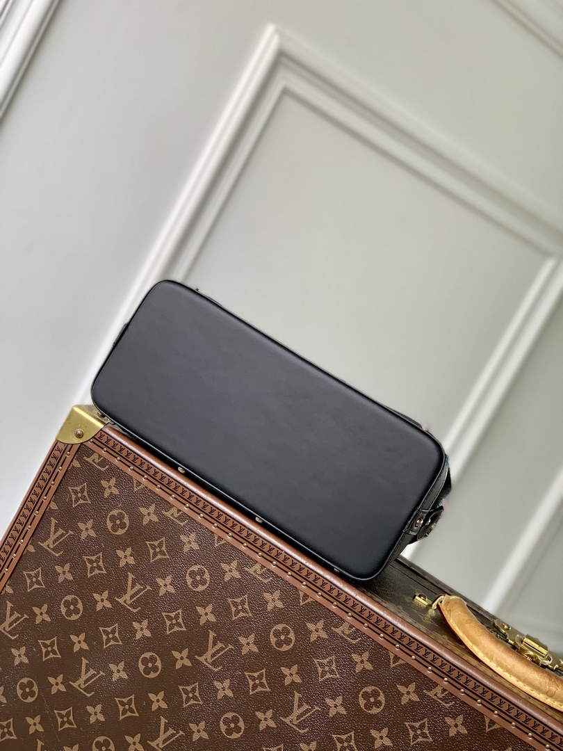 Louis Vuitton LV x TM Cosmetic Pouch GM M13743 Black