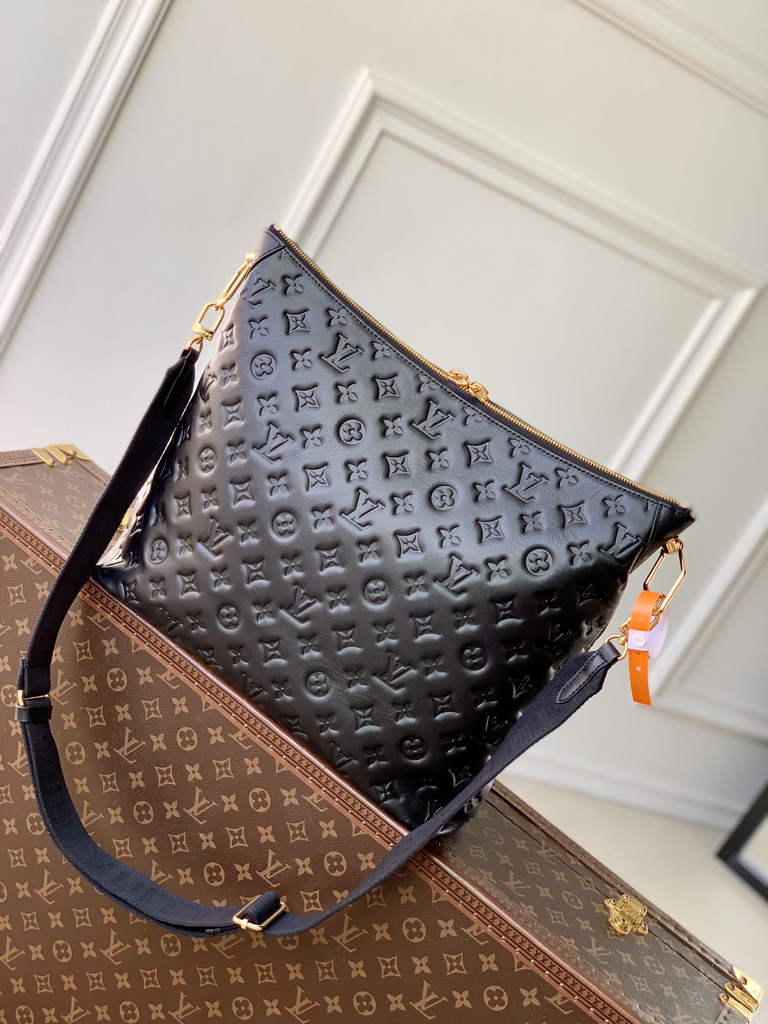 Louis Vuitton Coussin Hobo MM Bag M12068 - Default Title - View 3