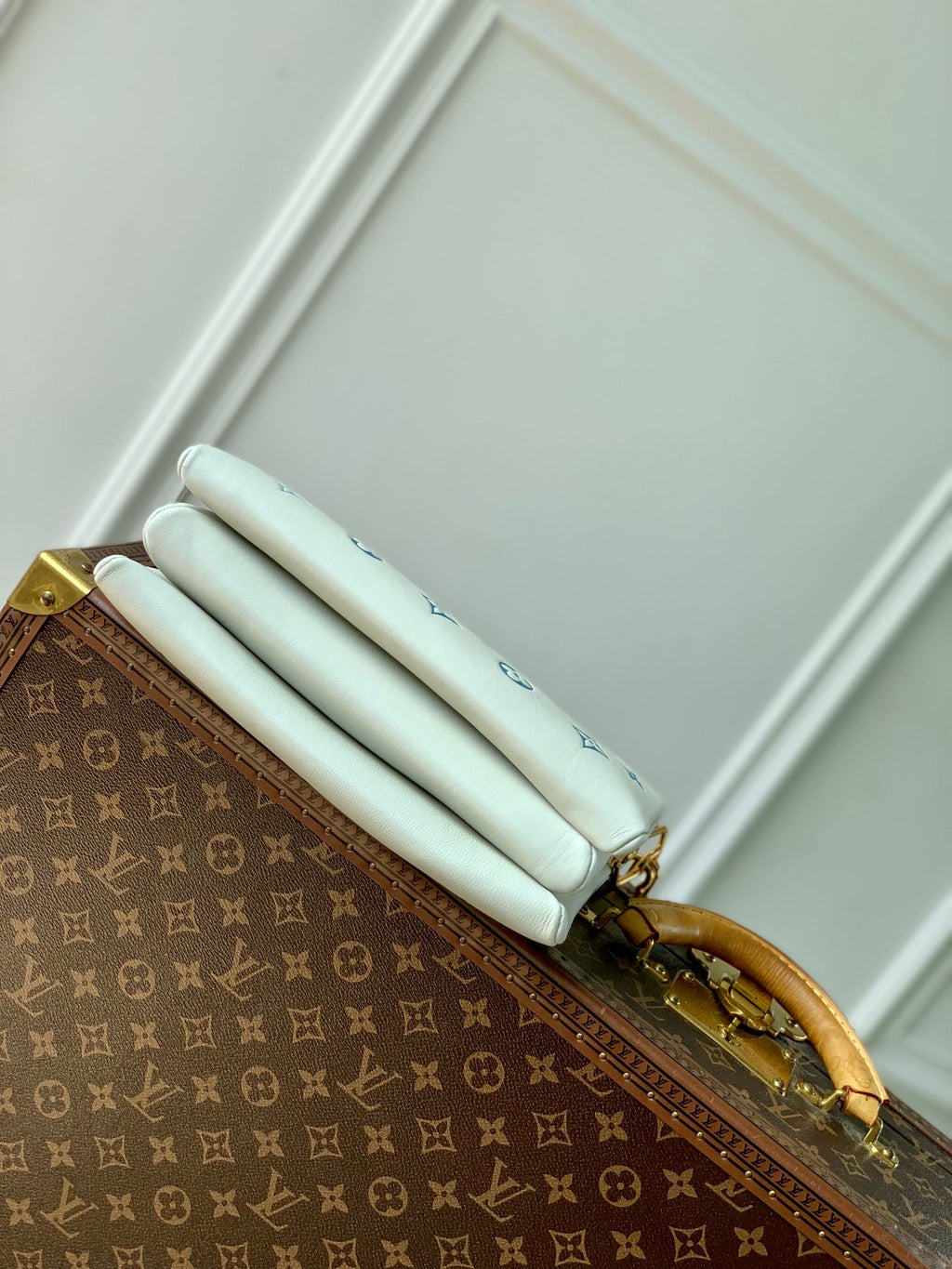 Louis Vuitton Coussin PM Bag M11225 - Default Title - View 4