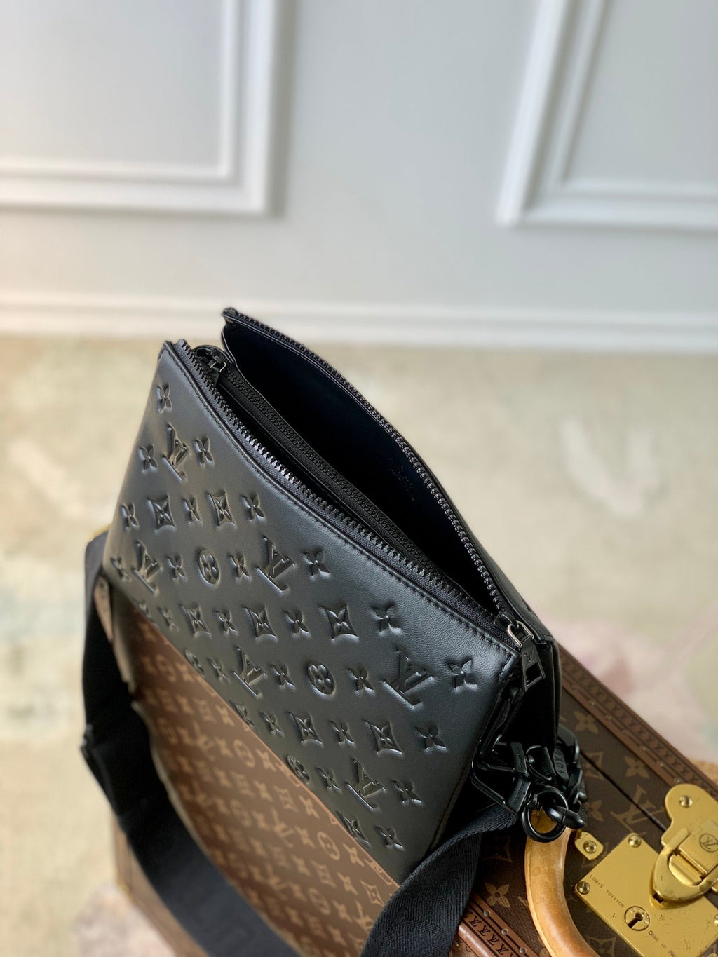 Louis Vuitton Coussin PM Bag M11370 - Default Title - View 5