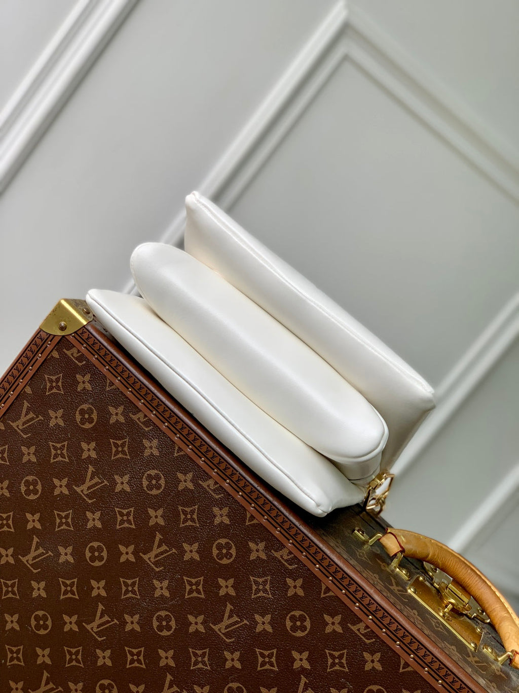 Louis Vuitton Coussin PM Bag M13233 - Default Title - View 4