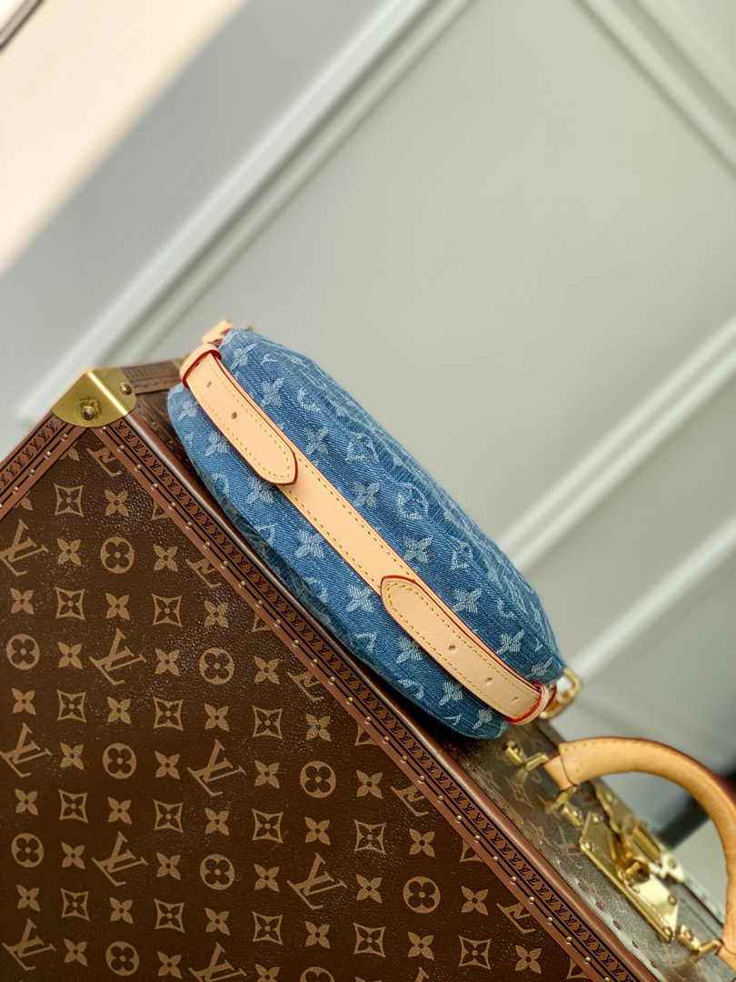 Louis Vuitton Croissant MM Bag M46856 Monogram Denim - Default Title - View 3