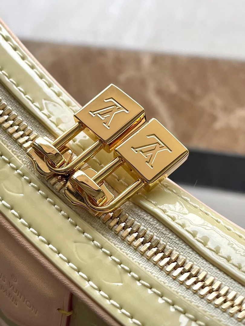 Louis Vuitton Croissant PM Bag M24020 Monogram Vernis Leather - Default Title - View 7