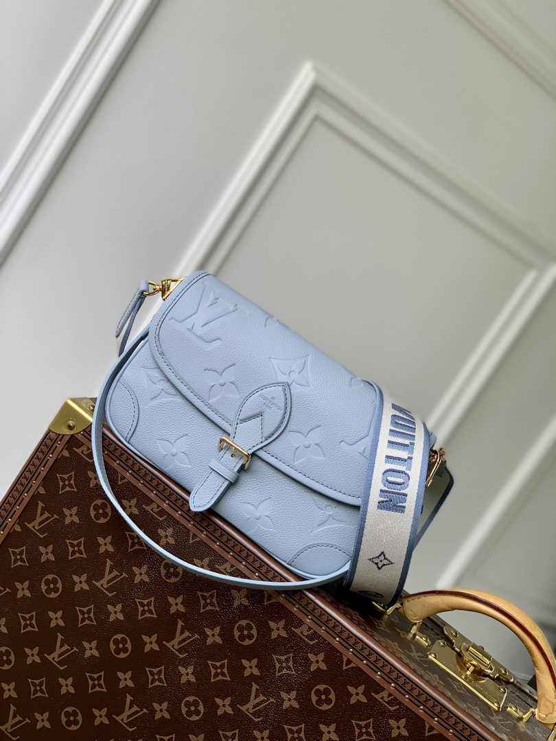 Louis Vuitton Diane Bag M46846 Monogram Empreinte Leather - Default Title - View 1