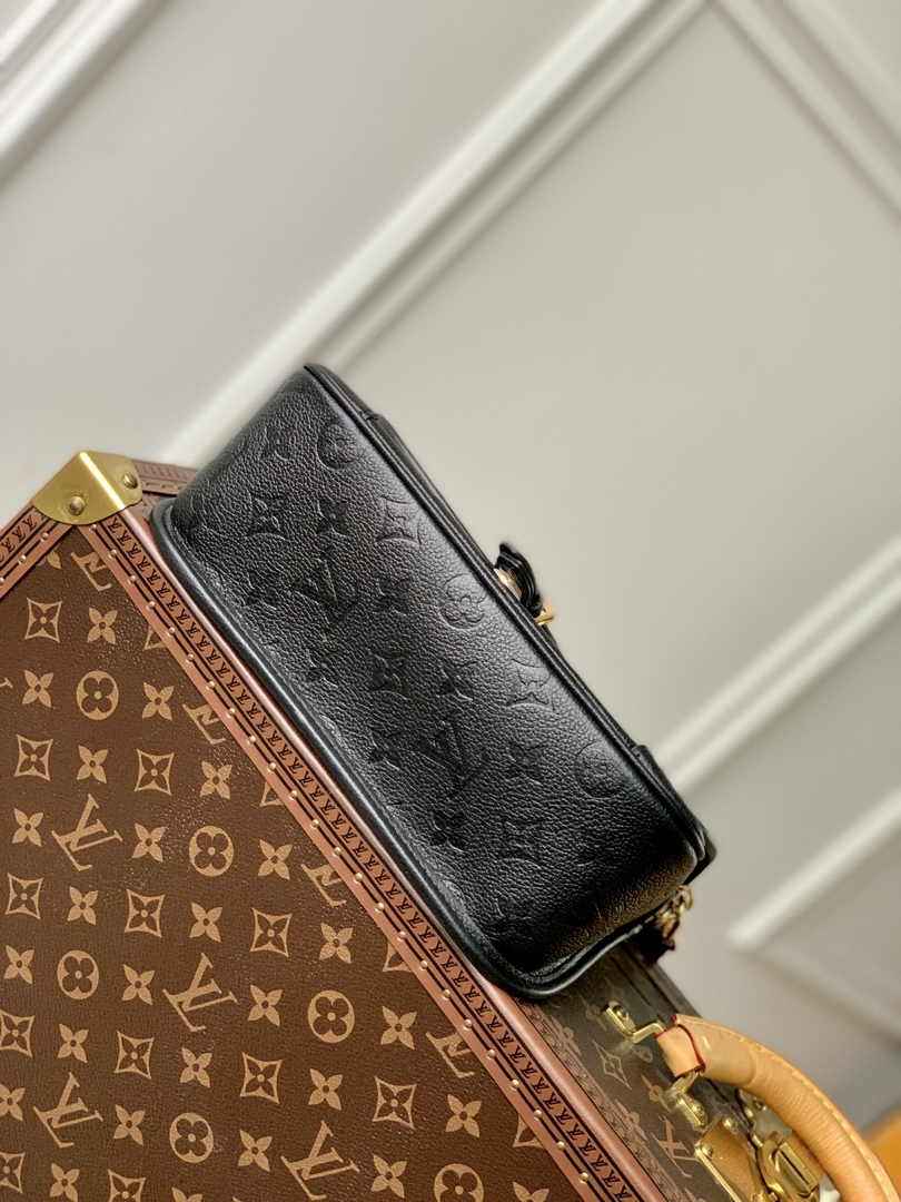 Louis Vuitton Diane Bag M46386 Monogram Empreinte Leather - Default Title - View 4