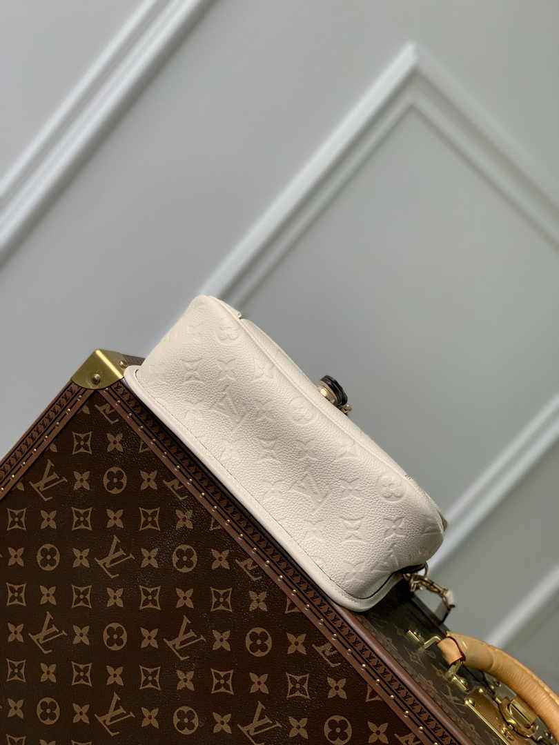 Louis Vuitton Diane Bag M46388 Monogram Empreinte Leather - Default Title - View 4