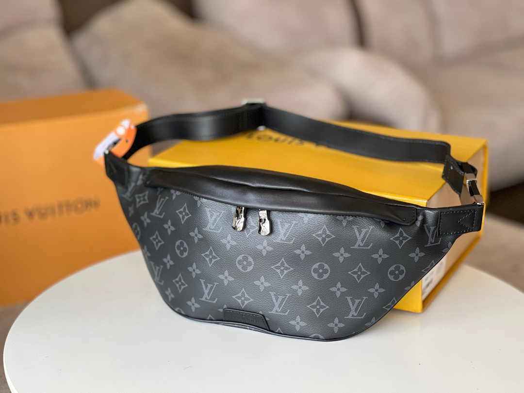 Louis Vuitton Discovery Bumbag M44336 Monogram Canvas