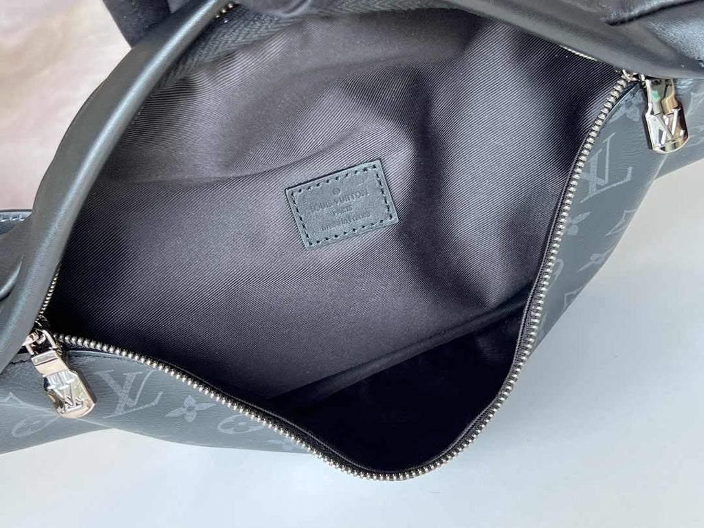 Louis Vuitton Discovery Bumbag M44336 Monogram Canvas