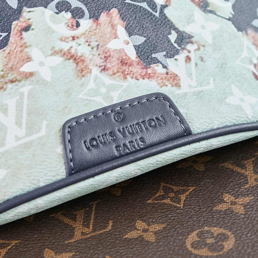 Louis Vuitton Discovery Bumbag PM M23905 Ink Blue