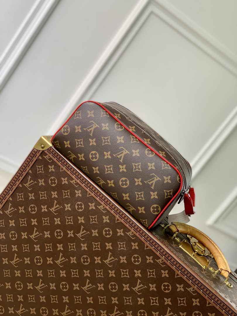 Louis Vuitton Dopp Kit M12641 Red - Default Title - View 3
