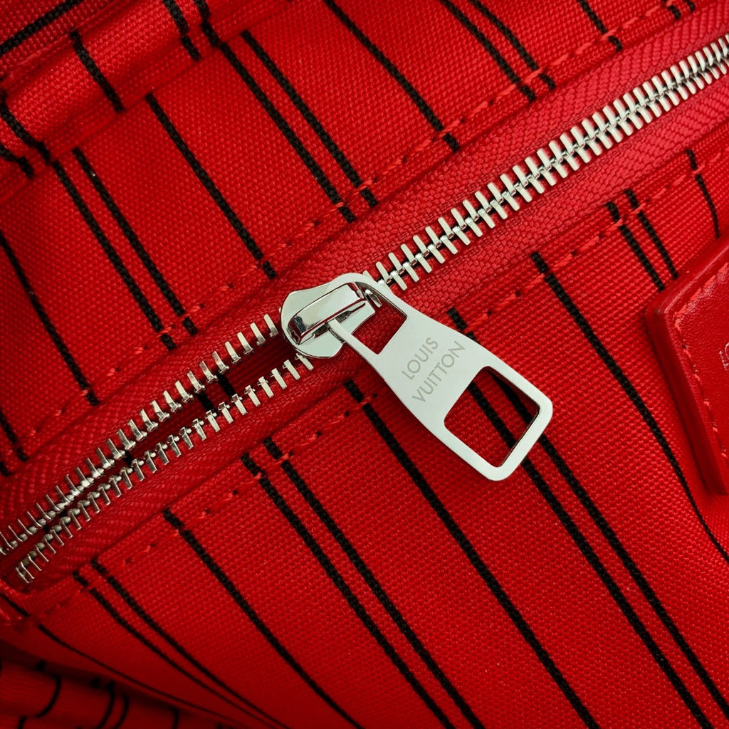 Louis Vuitton Dopp Kit M12641 Red - Default Title - View 8