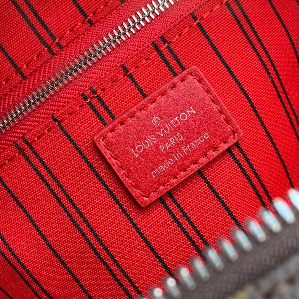 Louis Vuitton Dopp Kit M12641 Red - Default Title - View 9