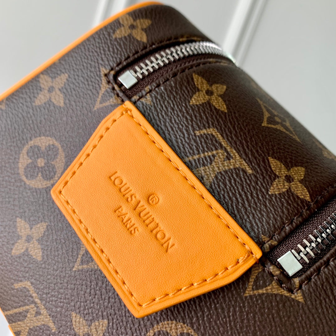 Louis Vuitton Dopp Kit M12641 Yellow - Default Title - View 6