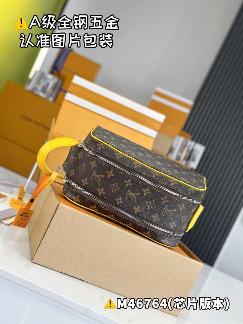 Louis Vuitton Dopp Kit M46764 - Default Title - View 8