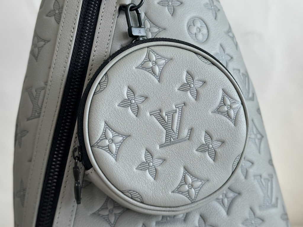 Louis Vuitton Duo Slingbag M21890 Gray Calf leather