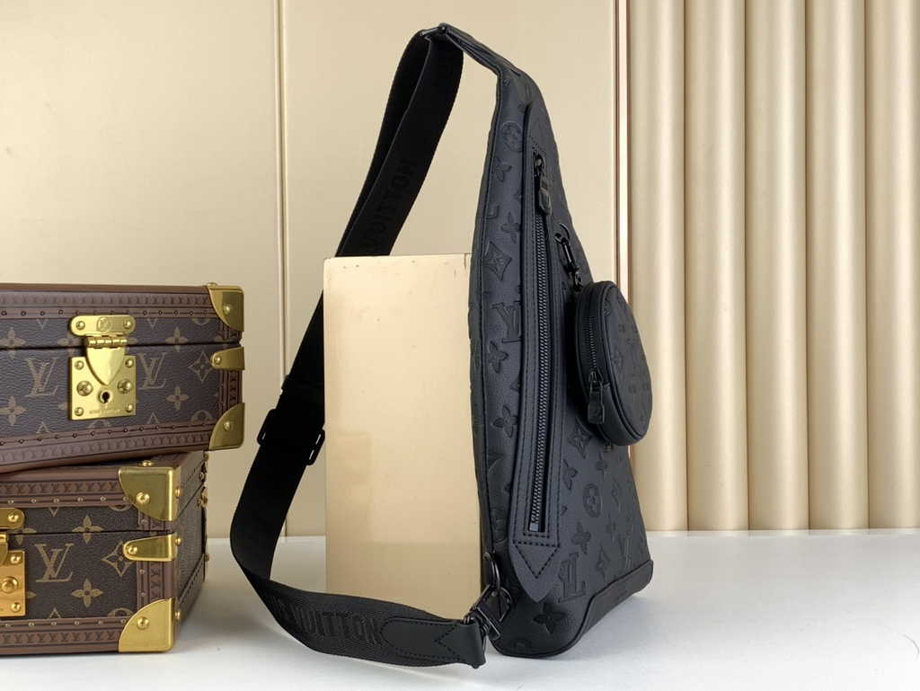 Louis Vuitton Duo Slingbag M21890 Black Calf leather