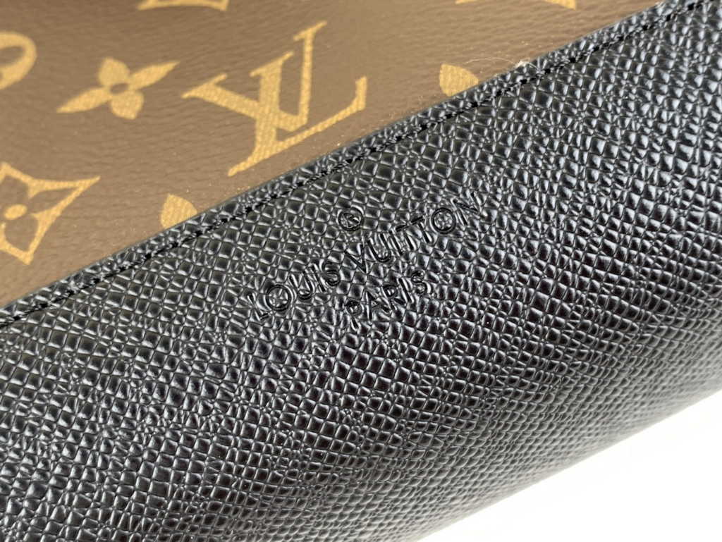 Louis Vuitton Duo Slingbag M30936 Monogram Black