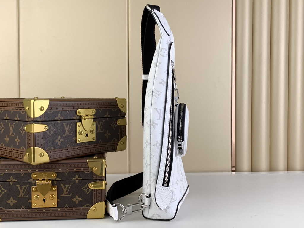 Louis Vuitton Duo Slingbag M30936 White Monogram