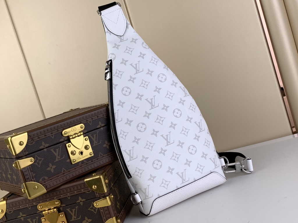 Louis Vuitton Duo Slingbag M30936 White Monogram
