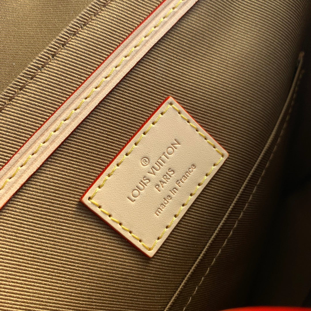 Louis Vuitton Excursion PM Backpack M46932 Monogram canvas